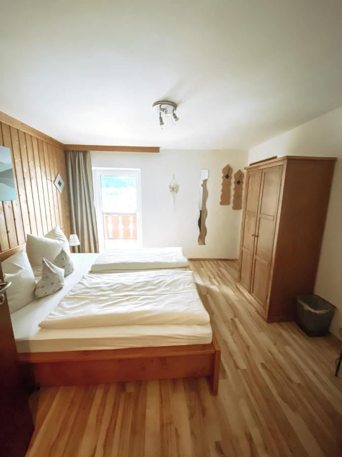 Alpenappartements Schwalbennestl Mittenwald Eksteriør billede