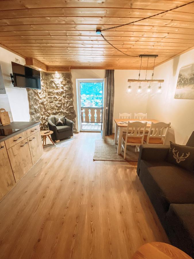 Alpenappartements Schwalbennestl Mittenwald Eksteriør billede