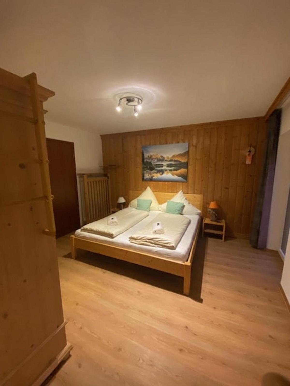 Alpenappartements Schwalbennestl Mittenwald Eksteriør billede